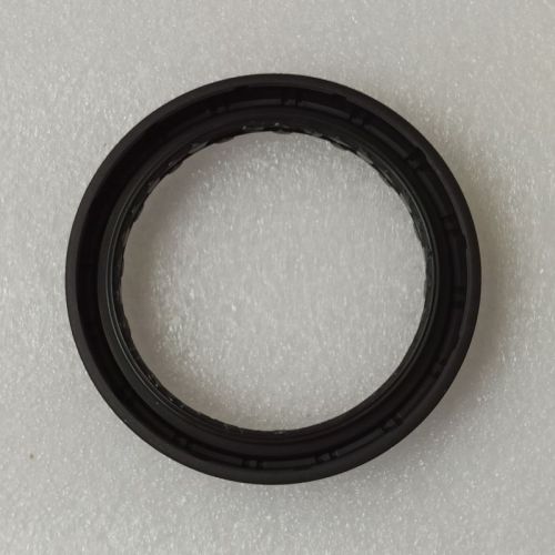 A6MF2-0002-AM A6MF2 Axle Seal Right 260405 63*82*10