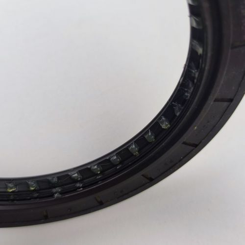 AATP-0277-OEM Tranfer Case Seal Left 0A6 409 529 C For TERAMONT