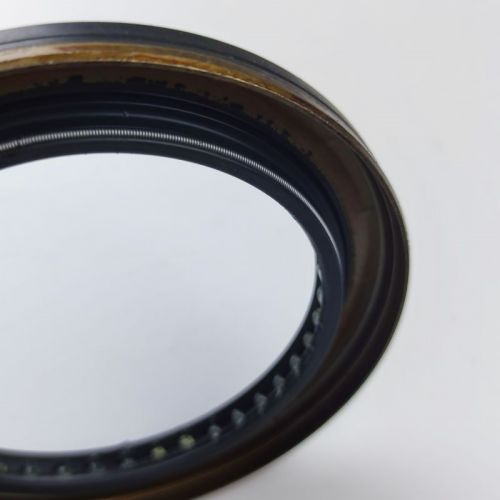 AATP-0277-OEM Tranfer Case Seal Left 0A6 409 529 C For TERAMONT
