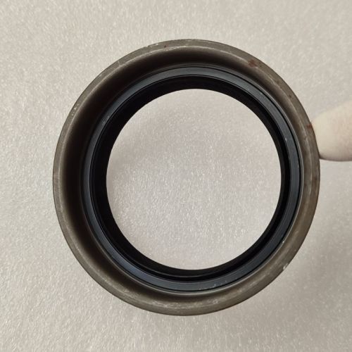 8F35-0017-AM 8F35 Axle Seal Front Case 58*72*16 8F40/8F57/H4F45 213235 JM5P-7H260-AB