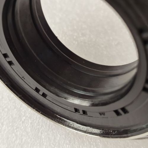 8F35-0016-AM 8F35 Axle Seal Mid Case 38*71.6*24.6 8F40/8F57/H4F45 213232 JM5P-1177-AC