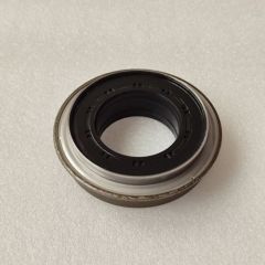8F35-0016-AM 8F35 Axle Seal Mid Case 38*71.6*24.6 8F40/8F57/H4F45 213232 JM5P-1177-AC