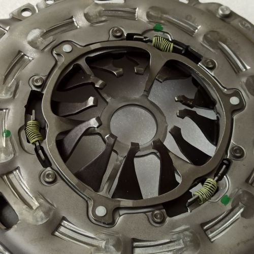 AATP-0282-OEM-L Clutch Kit LUK 6233227000 For VW AUDI