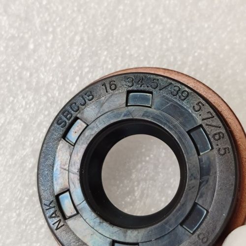 6F35-0036-AM 6F35 Axle Seal Left 2WD 204405 16*34.5/39*5.7/6.5