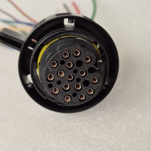 0B5 DL501 Automatic Transmission outer plug 3 lines bigger 420 973 716 aftermarket good quality 0B5-0023-AM
