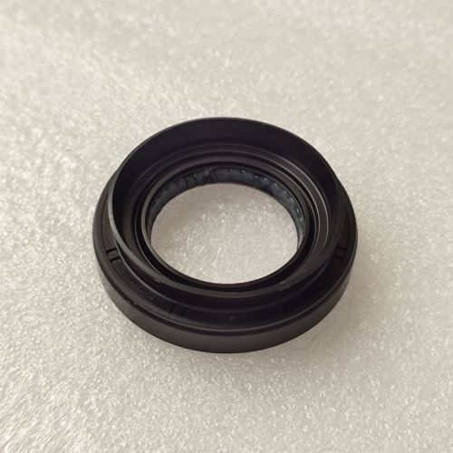 A6GF1-0015-OEM A6GF1 Axle Seal Left 45245 26210 37*62 Mid Case