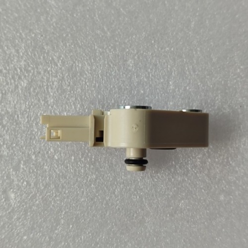8F35-0019-OEM Pressure Sensor White 8F35 Transmission JM5P-9D290-AE 2266865