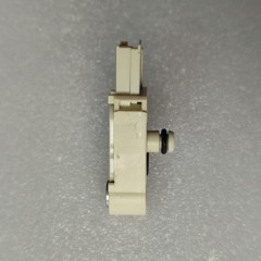 8F35-0019-OEM Pressure Sensor White 8F35 Transmission JM5P-9D290-AE 2266865