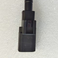 D7UF1-42600-2D010-OEM Sensor 42600-2D010 D7UF1 Transmission