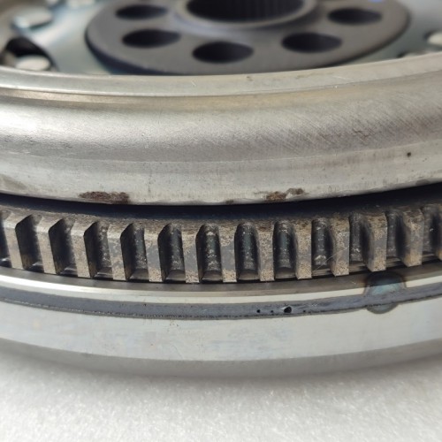 02E-0064-AM Fly Wheel 8 hole 132T 415073209 06J 105 266 D 02E Transmission