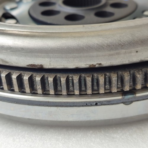 02E-0064-AM Fly Wheel 8 hole 132T 415073209 06J 105 266 D 02E Transmission