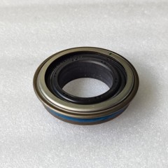 8F24-0015-OEM Axle Seal Front Case GN1P-7H260-AB 2196407 8F24 Transmission