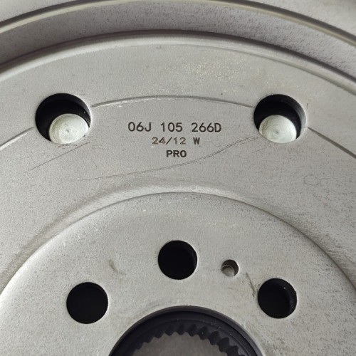 02E-0064-AM Fly Wheel 8 hole 132T 415073209 06J 105 266 D 02E Transmission