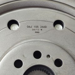 02E-0064-AM Fly Wheel 8 hole 132T 415073209 06J 105 266 D 02E Transmission