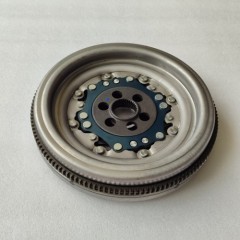 02E-0063-AM Fly Wheel 6-132T 02E Transmission 415072309 03G 105 266 CG/BE/AP/CR