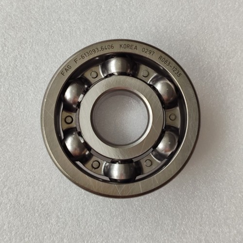 VT5-0018-OEM Bearing F-613093 30*90*23 VT5 Transmission