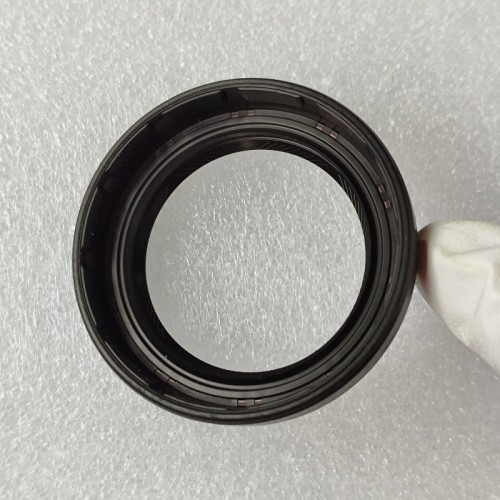 TF80SC-0027-OEM Axle Seal Right Drive Shaft 40*55*10/13.5 TF70 TF80SC Transmission
