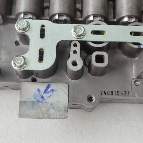 A8TR1-1-46200-4J210-OEM Valve Body 46200-4J210 9Pcs Solenoid A8TR1 Transmission