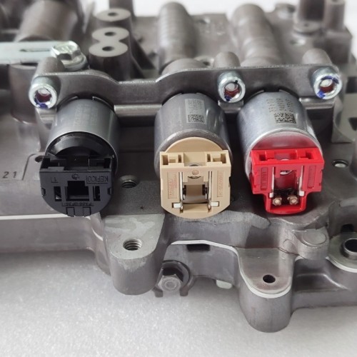 A8TR1-1-46200-4J210-OEM Valve Body 46200-4J210 9Pcs Solenoid A8TR1 Transmission