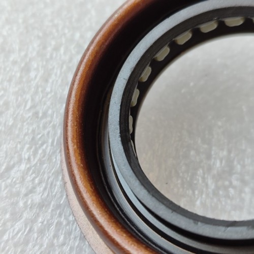 TF80SC-0029-AM Axle Seal Left 35*54.9*8.2-13.9 55-50 TF80SC Transmission