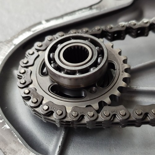 TR690-0026-U1 Front Cover With Pump Drive Gears And Chain