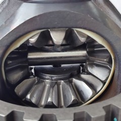 02E-0073-U1 Differential 4WD 62T/30T 02E Transmission