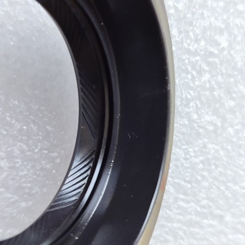 7DCT250-0010-OEM Axle Seal 2WD 24255114 7DCT280 7DCT250 Transmission