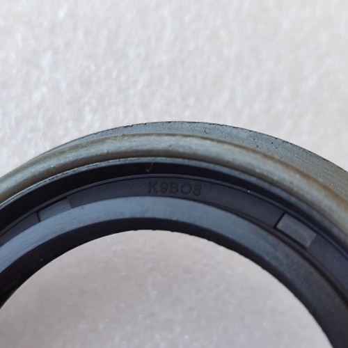 8F35-SEAL02-AM 8F35-0032-AM Pump Front Seal JM5P-7A245-BC 8mm Thick 8F35 Transmission