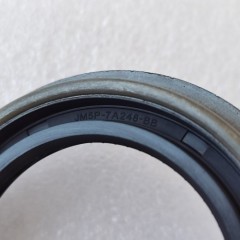 8F35-SEAL02-AM 8F35-0032-AM Pump Front Seal JM5P-7A245-BC 8mm Thick 8F35 Transmission