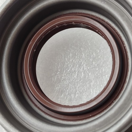 6T40-0063-OEM Axle Seal Right 24230682 24273970 33.1X66.2X9.2X23.9 6T30 6T31 6T41 6T40 Transmission
