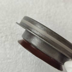 6T40-0063-OEM Axle Seal Right 24230682 24273970 33.1X66.2X9.2X23.9 6T30 6T31 6T41 6T40 Transmission