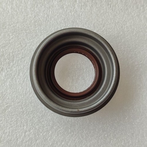 6T40-0063-OEM Axle Seal Right 24230682 24273970 33.1X66.2X9.2X23.9 6T30 6T31 6T41 6T40 Transmission