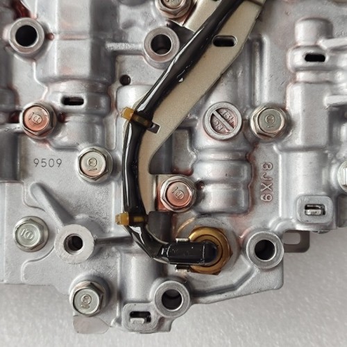 JF015E-0043-RE Valve Body Separator Plate H 31705X429C 31705X428A 3 Close 1 Open JF015E Transmission