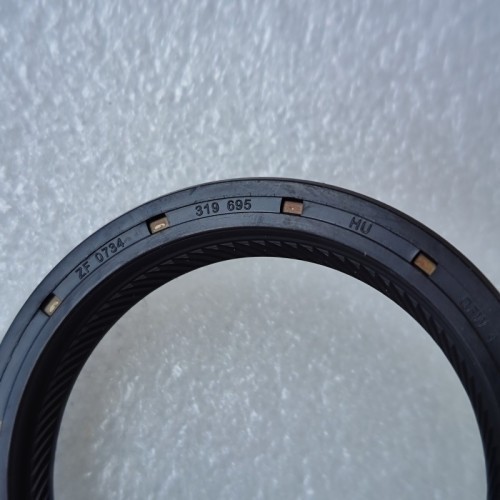 6R80-SEAL01-AM Pump Seal 6HP19 6HP26 Transmission