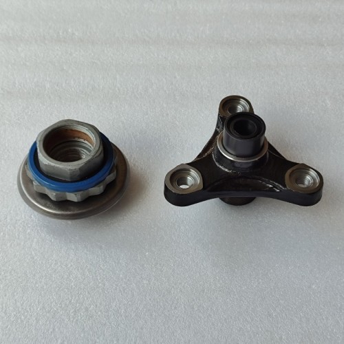 AATP-DIFF06-AM Rear Differential Flange 81mm 34T with Nut for BMW