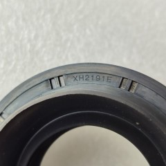 8G30-SEAL04-AM Axle Seal 40x75x13/21 XH2191E 218232 for 8G30 Transmission