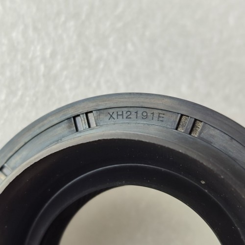 8G30-SEAL04-AM Axle Seal 40x75x13/21 XH2191E 218232 for 8G30 Transmission
