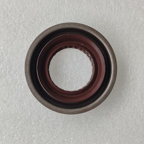 6T40-0047-OEM Axle Seal Left 24273971 33.3x61.25x9.5x11.5 for 6T30/6T31/6T40/6T41 Transmission