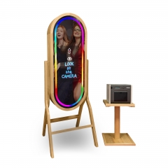 Wooden Oval Photo Booth