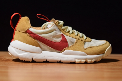 Nike Craft Mars Yard TS NASA 2.0