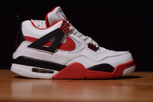 JORDAN 4 WHITE RED