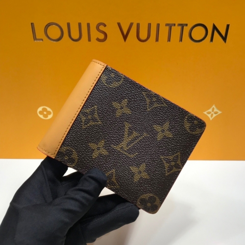 LV M30952 multiple wallet