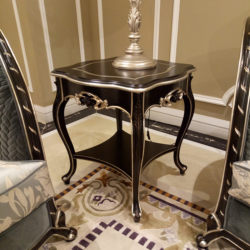 Royal Luxury Antique Carved Side Table