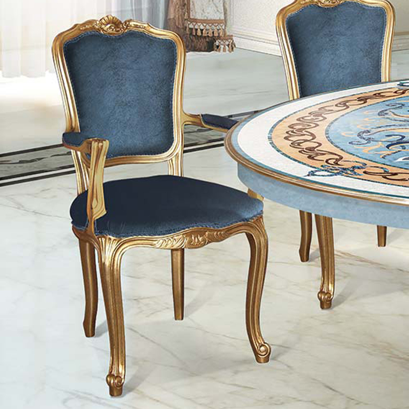 Classic Shell Pattern Round Dining Table