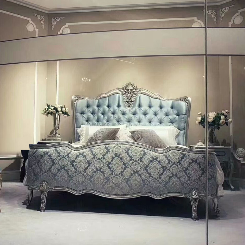 Soild Wood Carved Luxury Upholstered King Size Bed