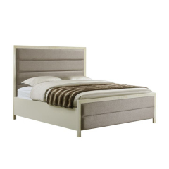 Classic American Style Bed and Nightstand Set