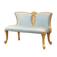 Baroque Style Living Room Queen Chair: Opulent Elegance for Luxurious Comfort