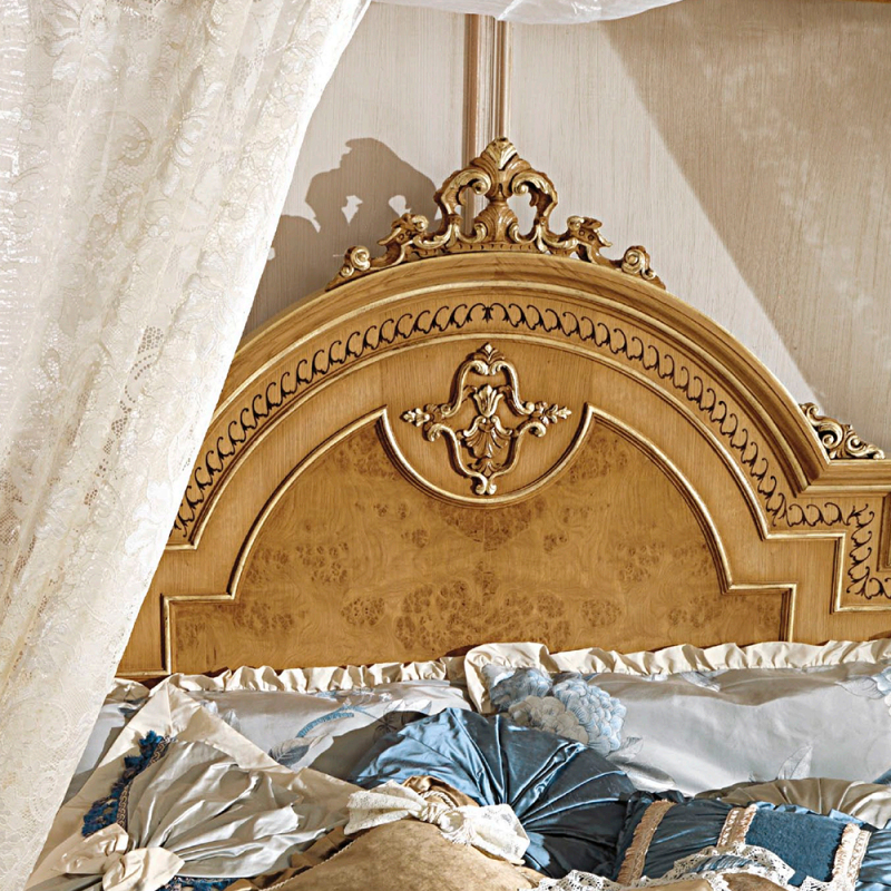 Luxurious baroque style solid wood bedroom furniture bed