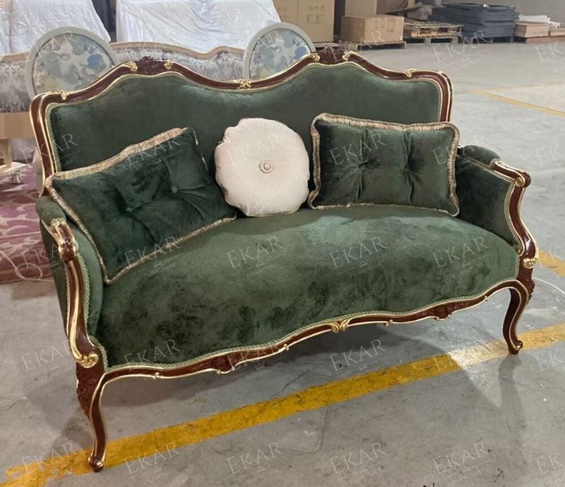 New European Style Elegant Carved Fabric Sofa Set