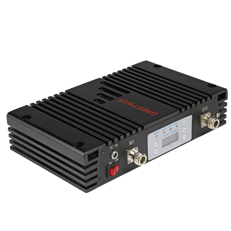 LTE800+GSM900+DCS1800 tri band signal repeater